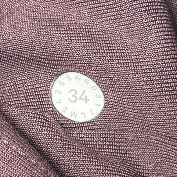 Lululemon ABC Pant Classic *32" in Black Plum 34 - Picture 8 of 8